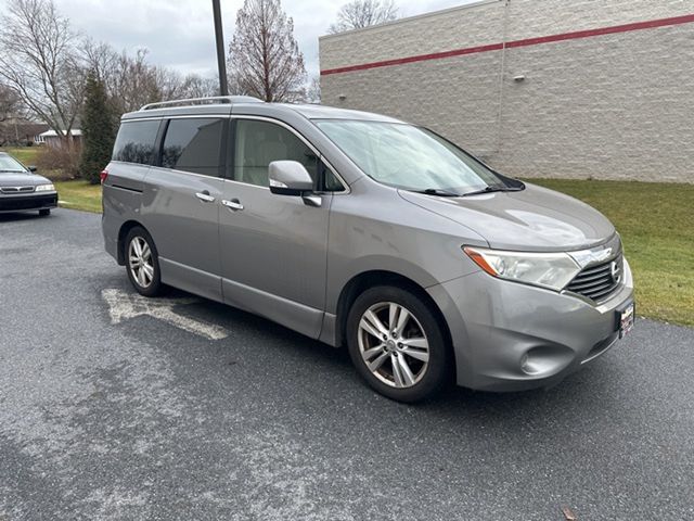 2012 Nissan Quest LE