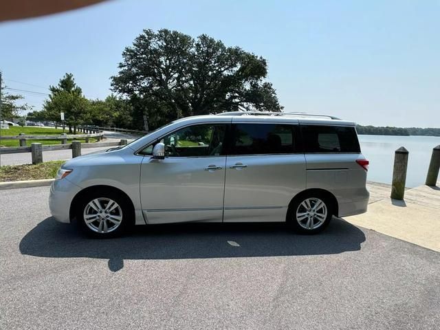 2012 Nissan Quest LE