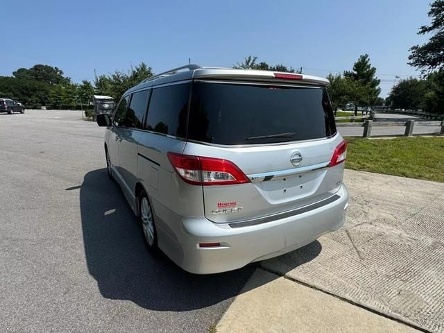 2012 Nissan Quest LE