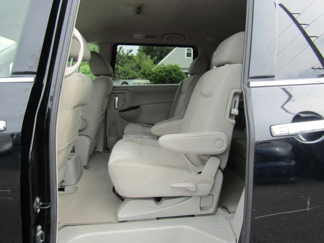2012 Nissan Quest SV