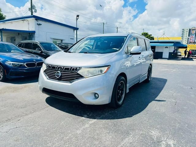 2012 Nissan Quest LE