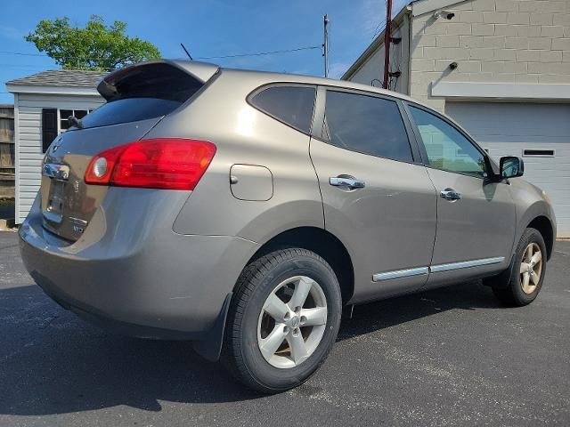 2012 Nissan Rogue S