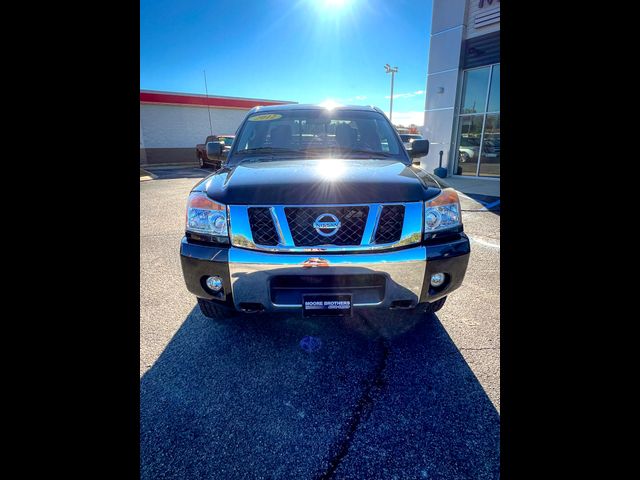 2012 Nissan Titan SV