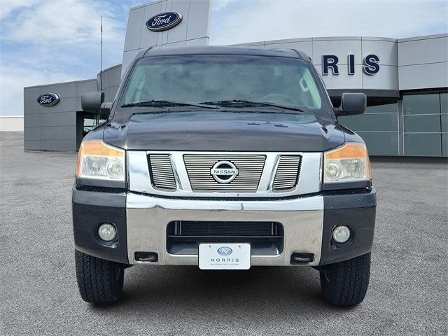 2012 Nissan Titan SV