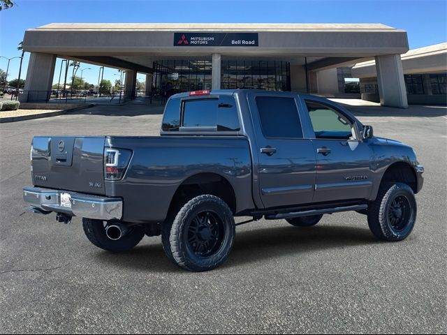 2012 Nissan Titan SV