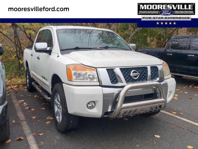 2012 Nissan Titan SV