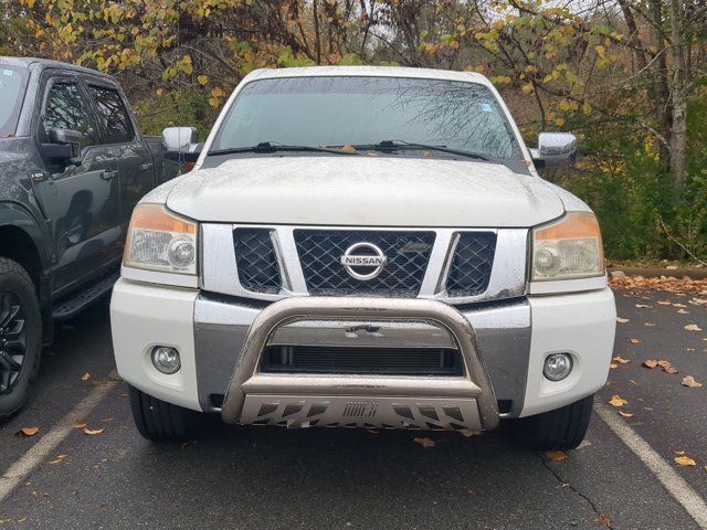 2012 Nissan Titan SV