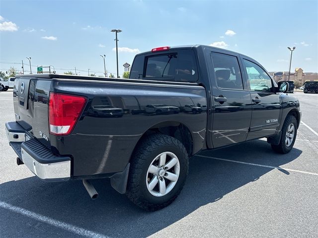 2012 Nissan Titan SV