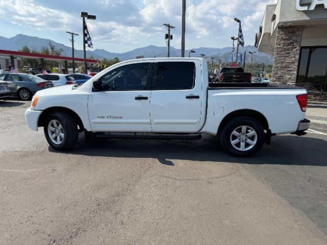 2012 Nissan Titan SV