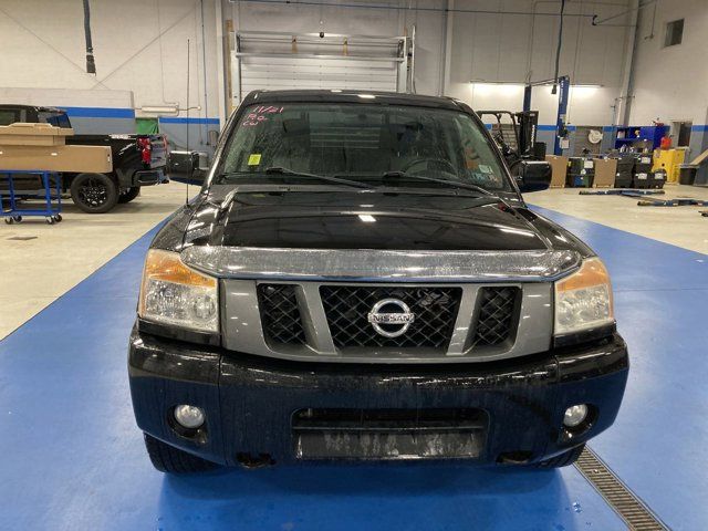 2012 Nissan Titan SV