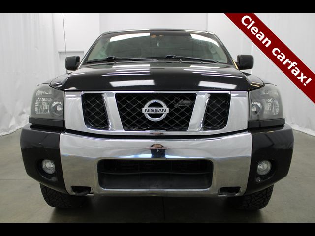 2012 Nissan Titan SV