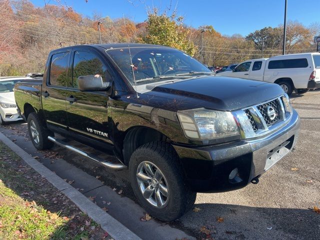 2012 Nissan Titan SV