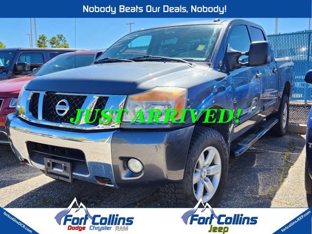 2012 Nissan Titan SV