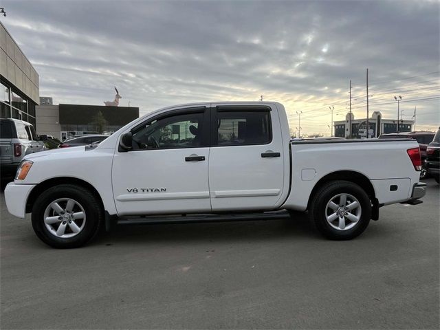 2012 Nissan Titan SV