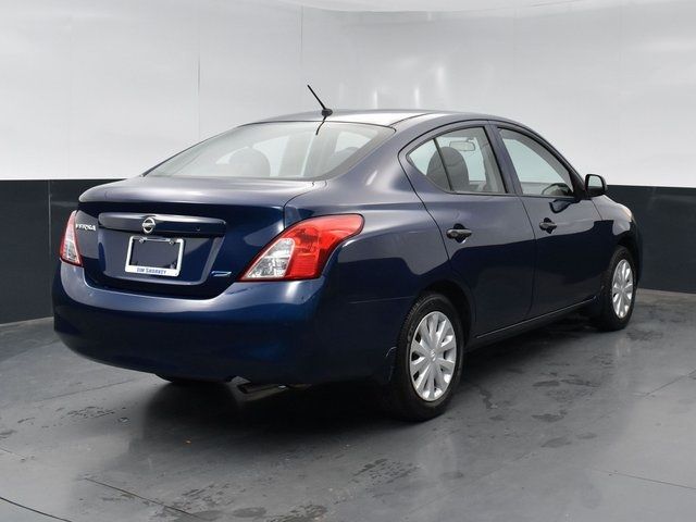 2012 Nissan Versa S