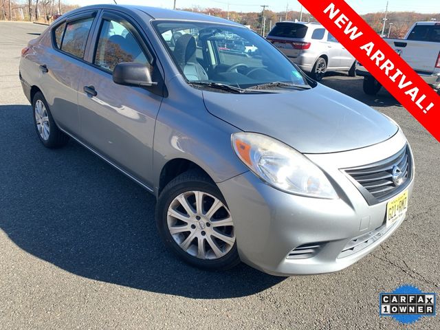 2012 Nissan Versa S