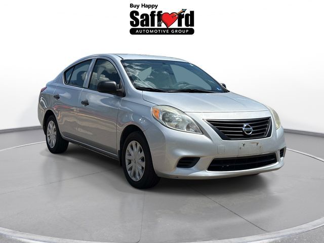 2012 Nissan Versa S