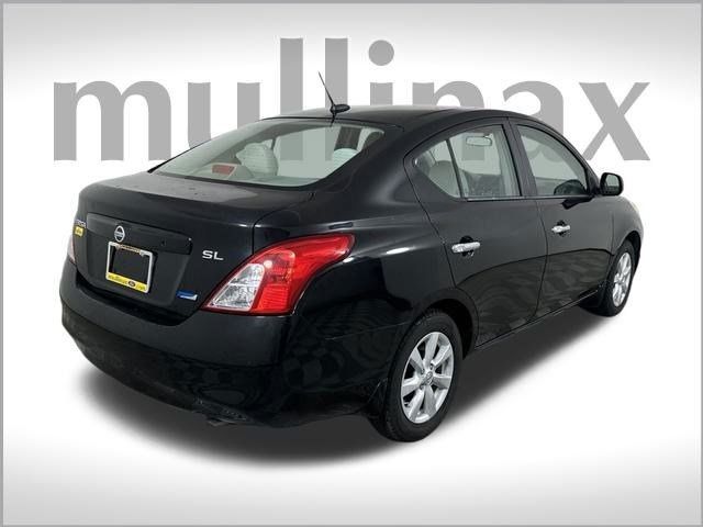 2012 Nissan Versa SL