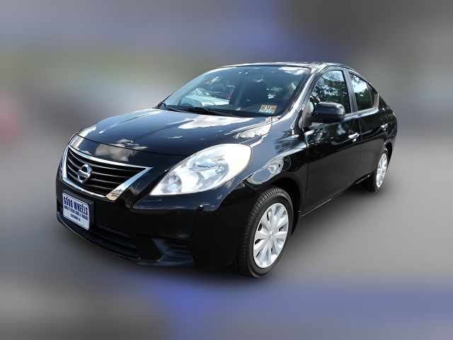 2012 Nissan Versa SV