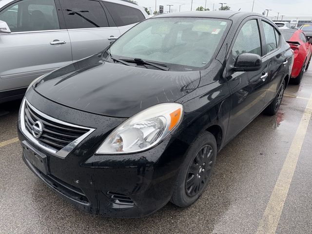 2012 Nissan Versa SV