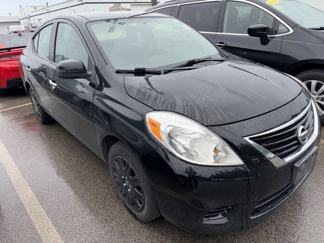 2012 Nissan Versa SV