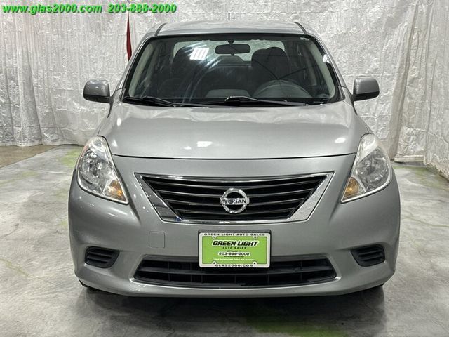 2012 Nissan Versa SV