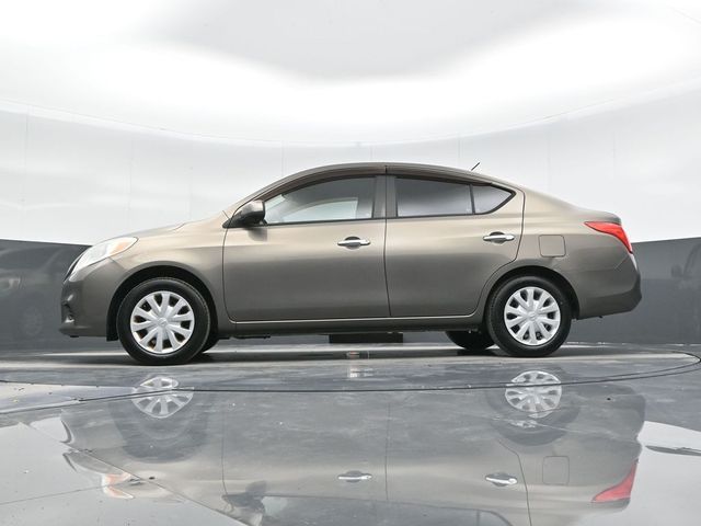 2012 Nissan Versa SV