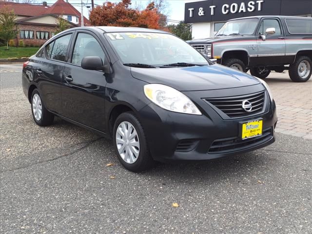 2012 Nissan Versa S