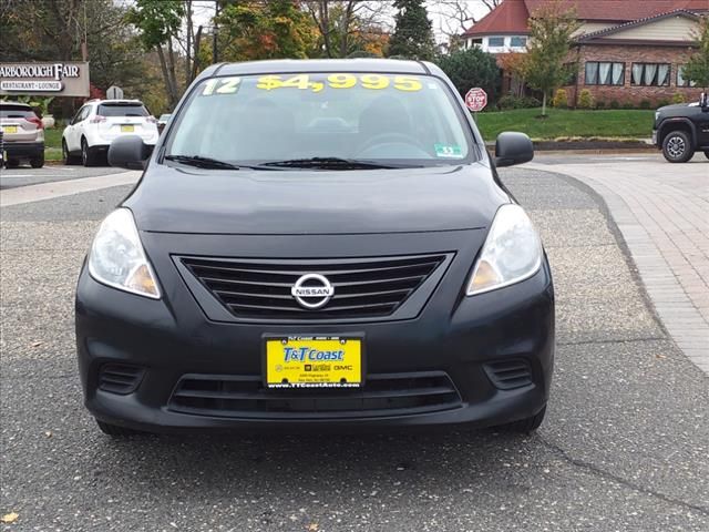 2012 Nissan Versa S