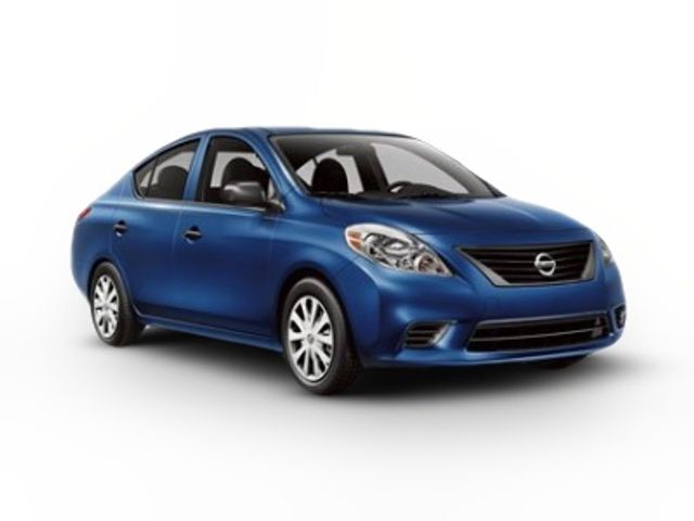 2012 Nissan Versa S