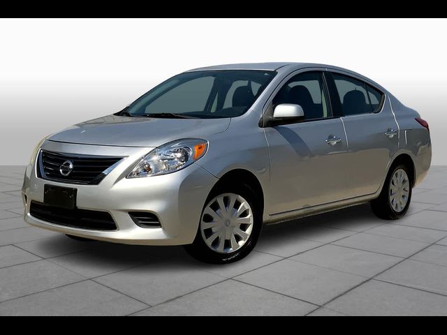 2012 Nissan Versa SV