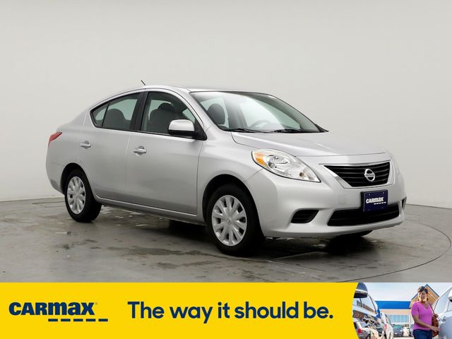 2012 Nissan Versa SV