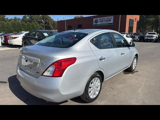 2012 Nissan Versa SV