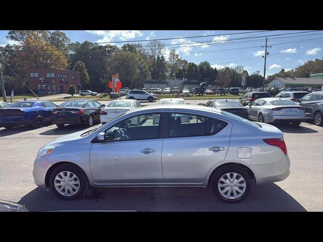 2012 Nissan Versa SV