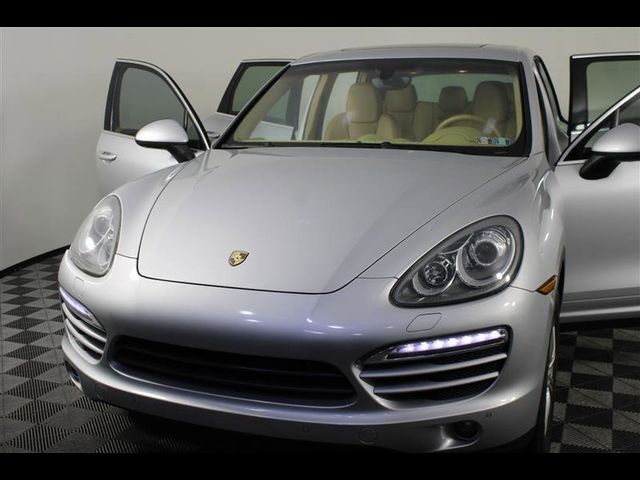 2012 Porsche Cayenne Base