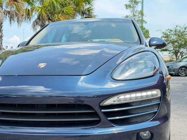 2012 Porsche Cayenne Base