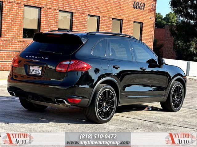 2012 Porsche Cayenne S