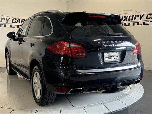 2012 Porsche Cayenne Hybrid S