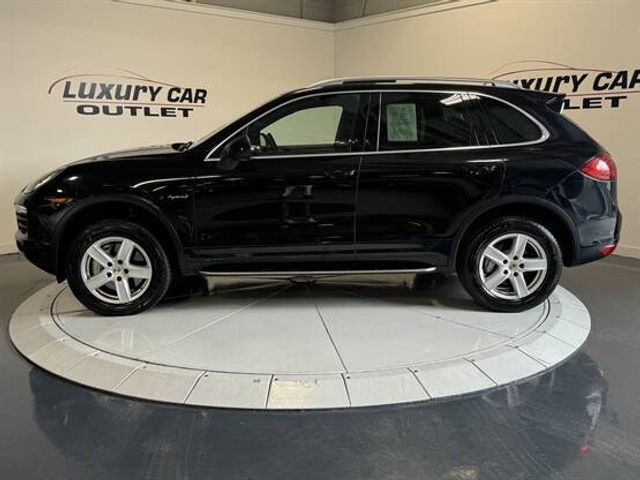 2012 Porsche Cayenne Hybrid S