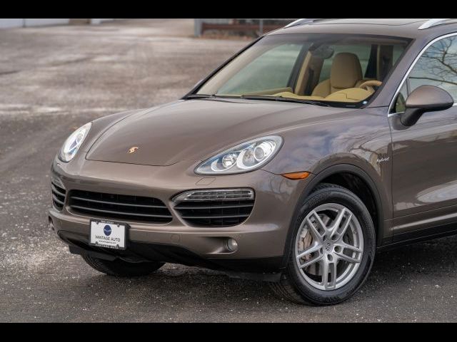 2012 Porsche Cayenne Hybrid S
