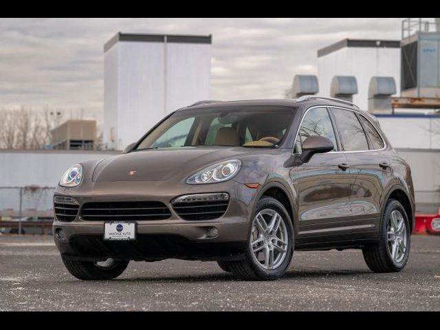 2012 Porsche Cayenne Hybrid S