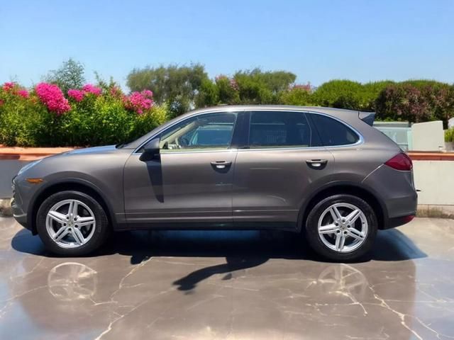 2012 Porsche Cayenne 