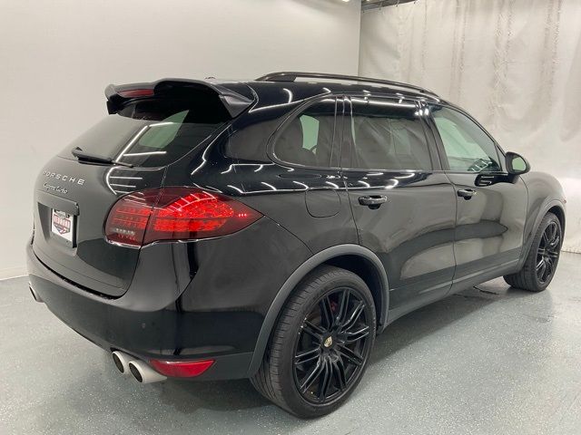 2012 Porsche Cayenne Turbo