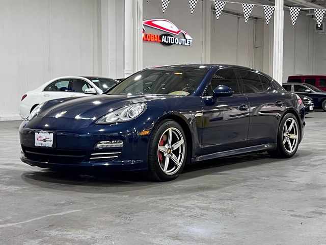 2012 Porsche Panamera 4