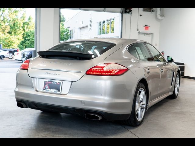 2012 Porsche Panamera 4