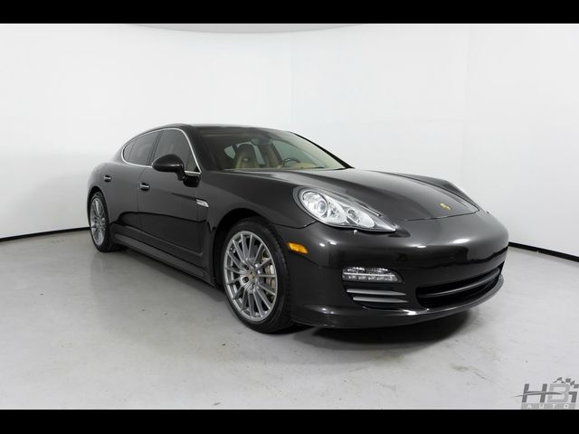 2012 Porsche Panamera 4S