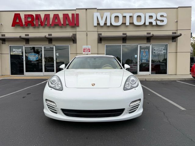 2012 Porsche Panamera 4