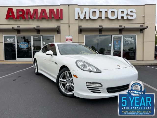 2012 Porsche Panamera 4
