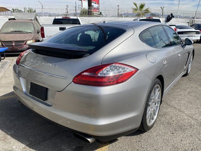 2012 Porsche Panamera Base