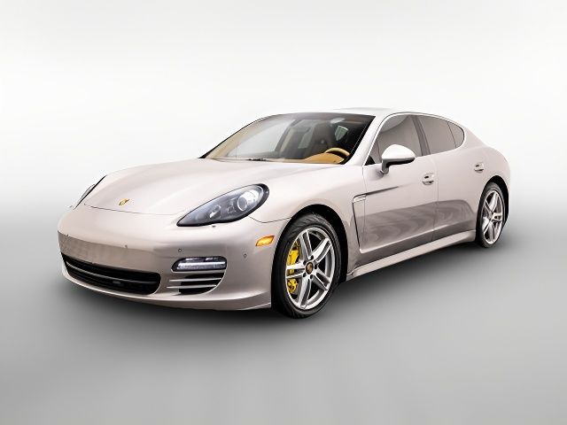 2012 Porsche Panamera 4S